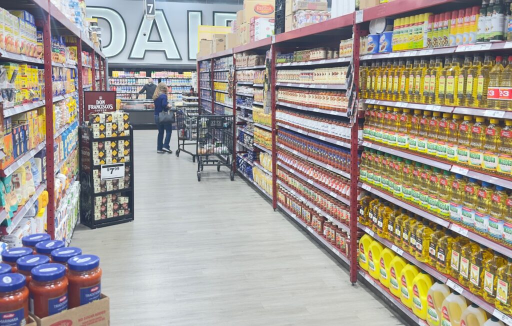 supermarket in Van Nuys
